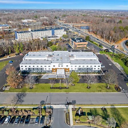 Latitude Suites Tinton Falls Eatontown - BW Premier Collection מראה חיצוני תמונה