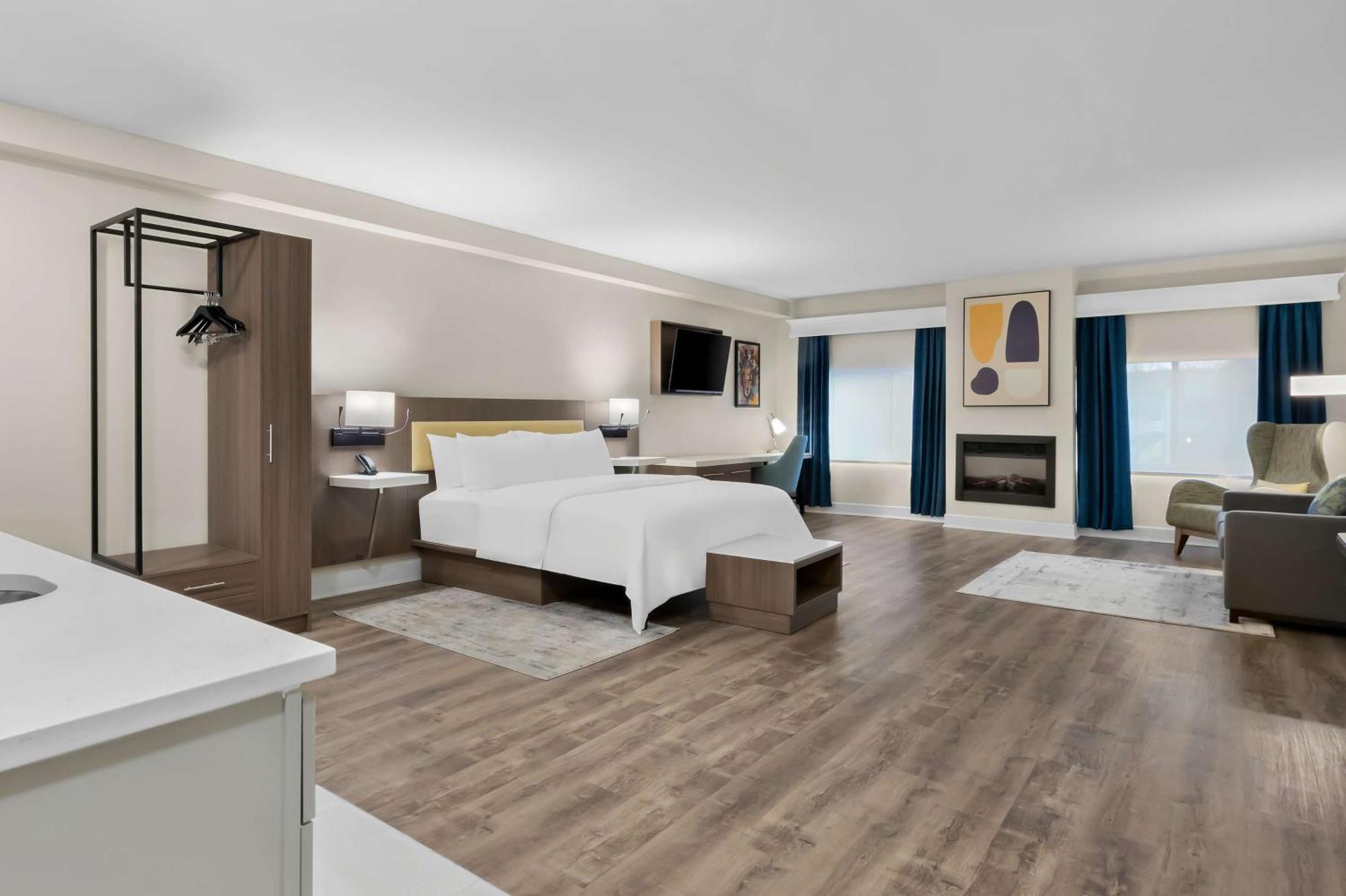 Latitude Suites Tinton Falls Eatontown - BW Premier Collection מראה חיצוני תמונה