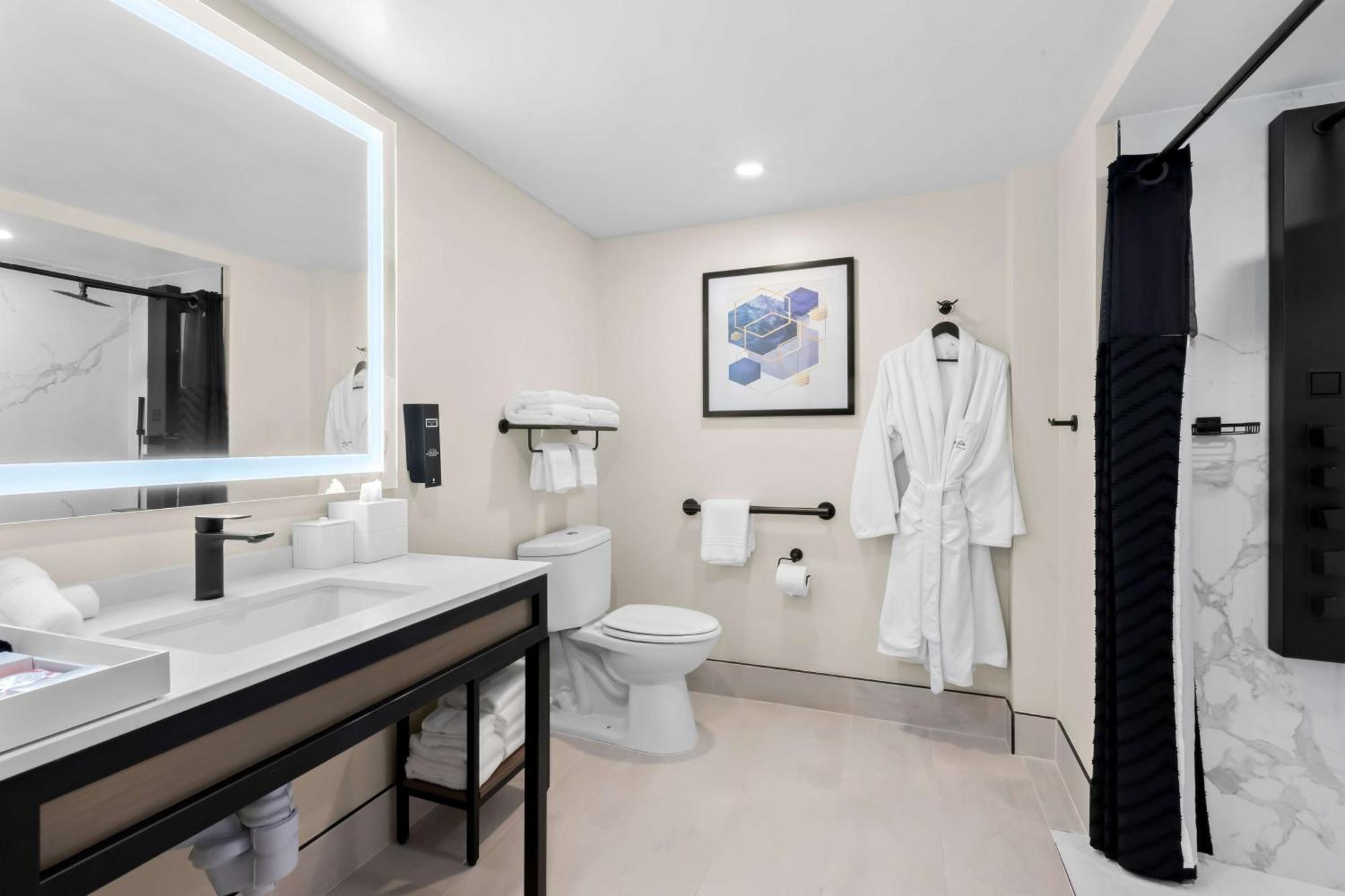 Latitude Suites Tinton Falls Eatontown - BW Premier Collection מראה חיצוני תמונה