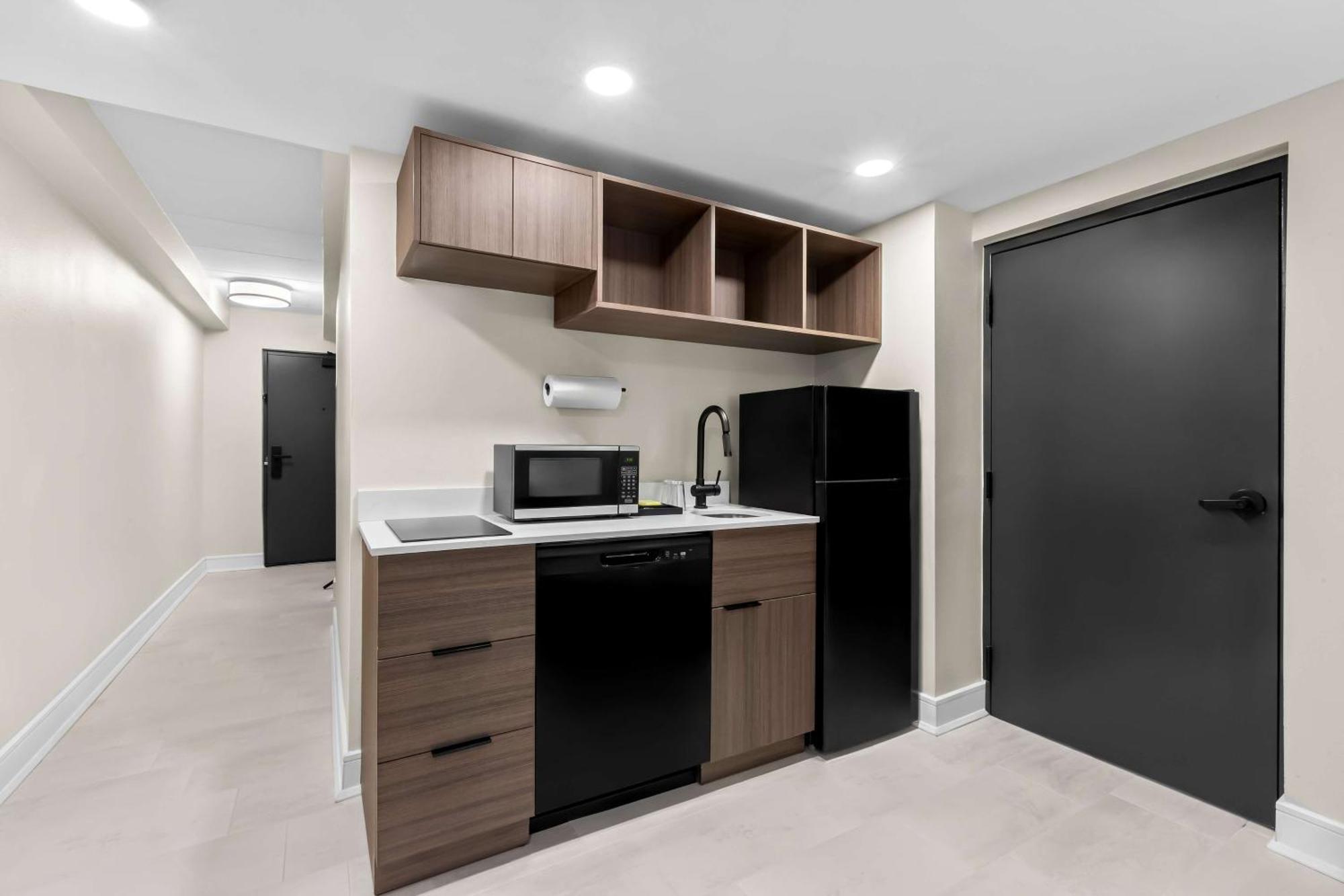 Latitude Suites Tinton Falls Eatontown - BW Premier Collection מראה חיצוני תמונה