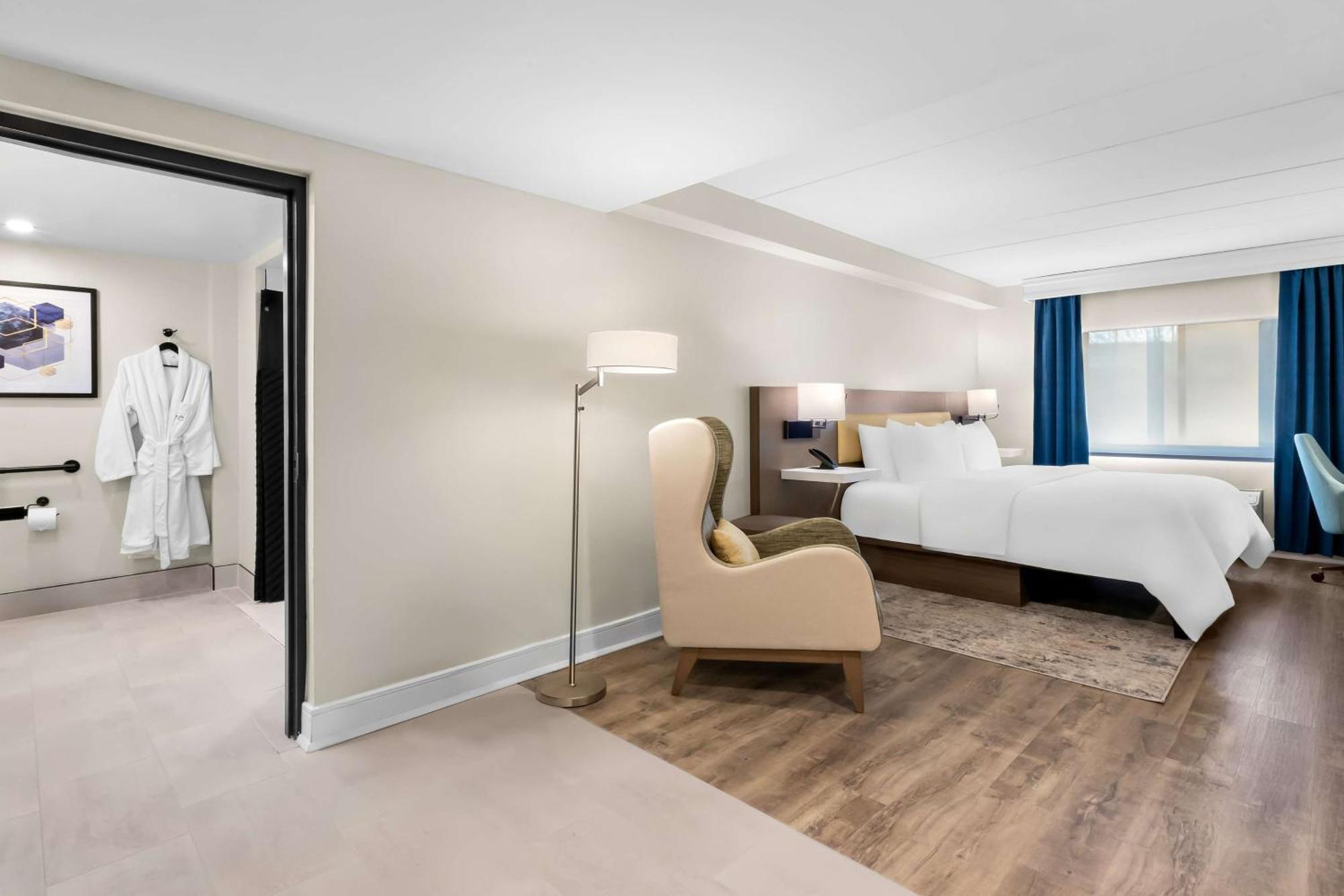 Latitude Suites Tinton Falls Eatontown - BW Premier Collection מראה חיצוני תמונה