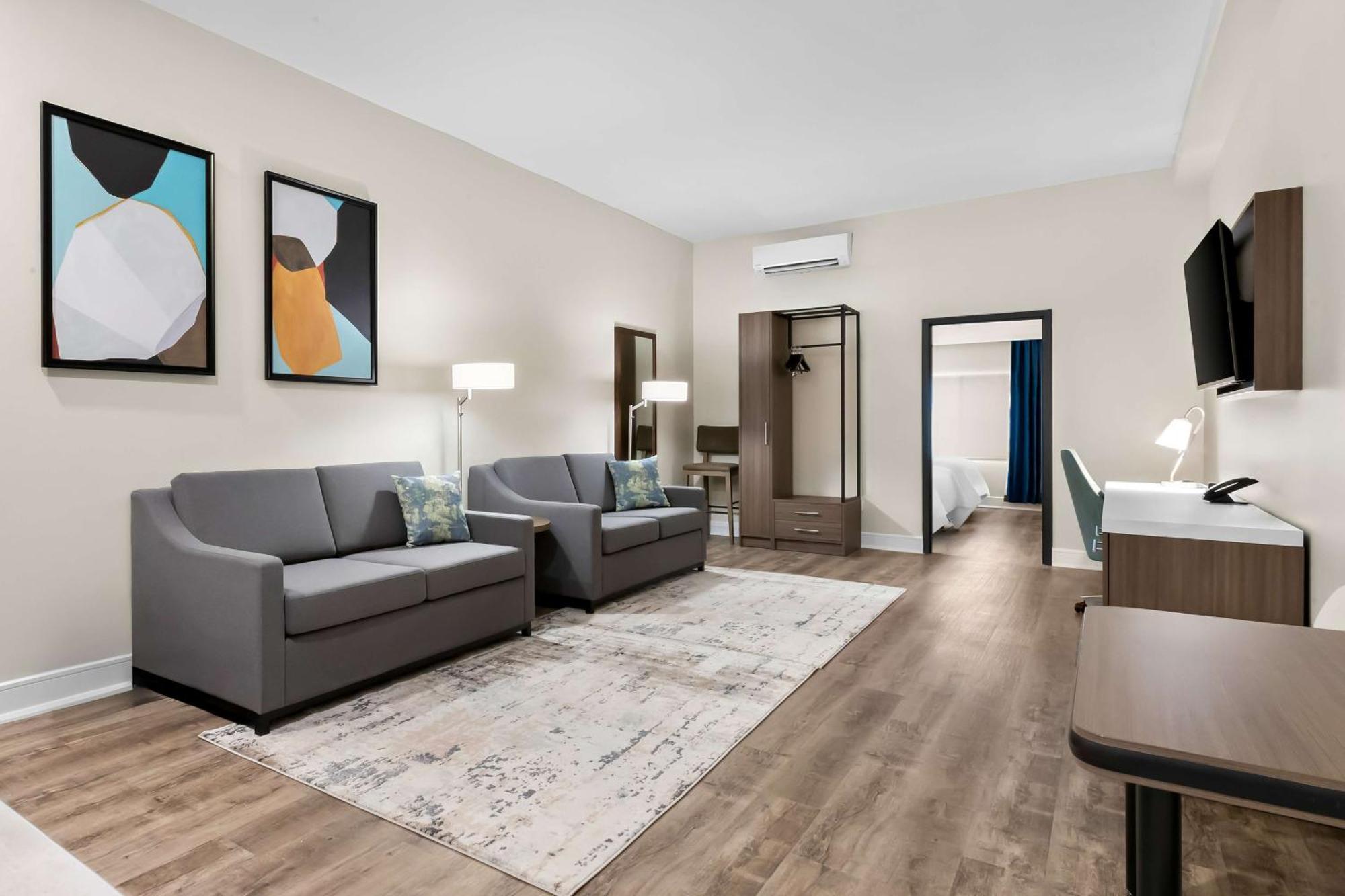 Latitude Suites Tinton Falls Eatontown - BW Premier Collection מראה חיצוני תמונה