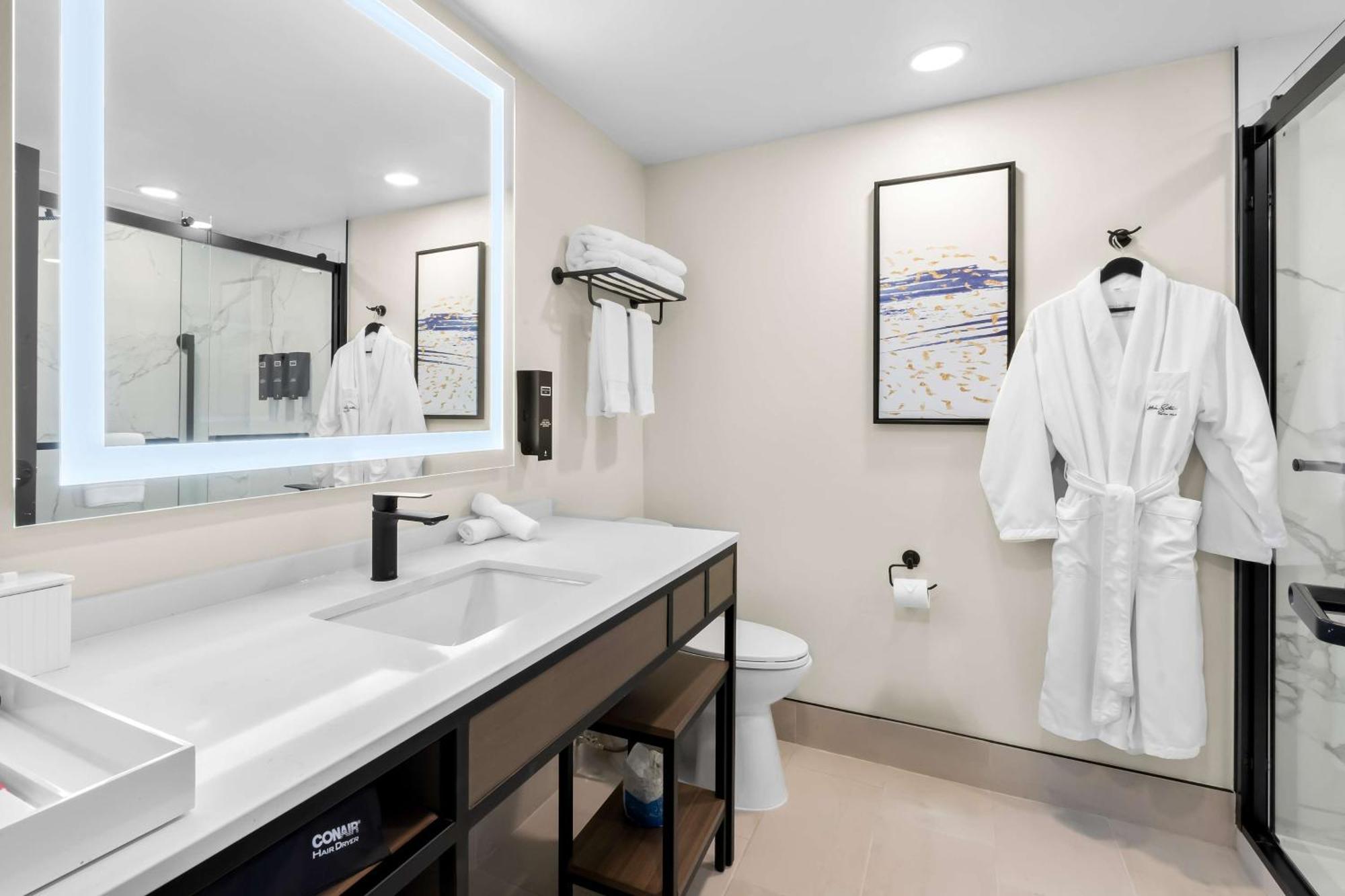 Latitude Suites Tinton Falls Eatontown - BW Premier Collection מראה חיצוני תמונה