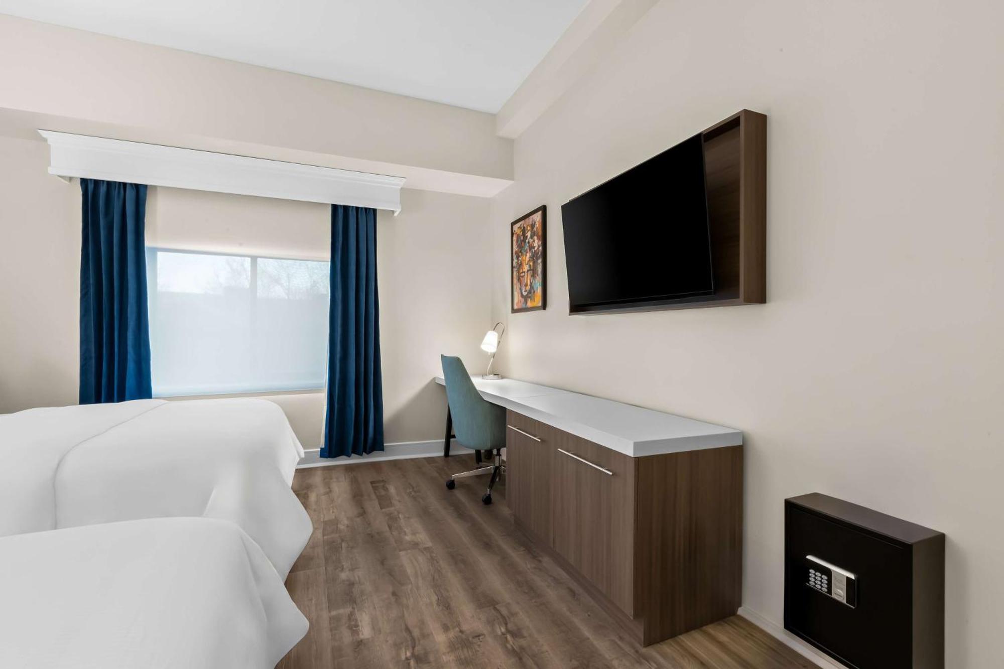 Latitude Suites Tinton Falls Eatontown - BW Premier Collection מראה חיצוני תמונה