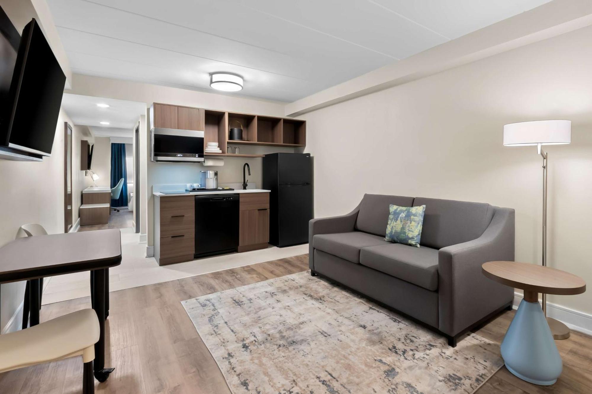 Latitude Suites Tinton Falls Eatontown - BW Premier Collection מראה חיצוני תמונה
