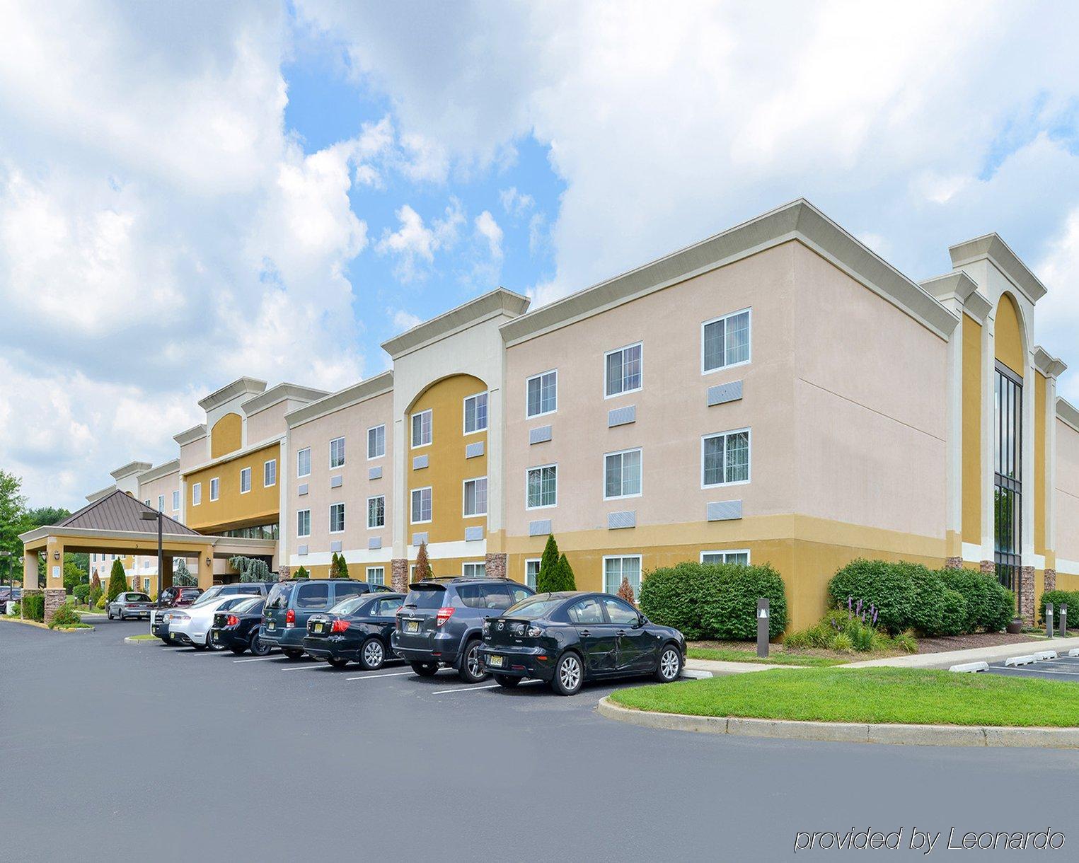 Latitude Suites Tinton Falls Eatontown - BW Premier Collection מראה חיצוני תמונה